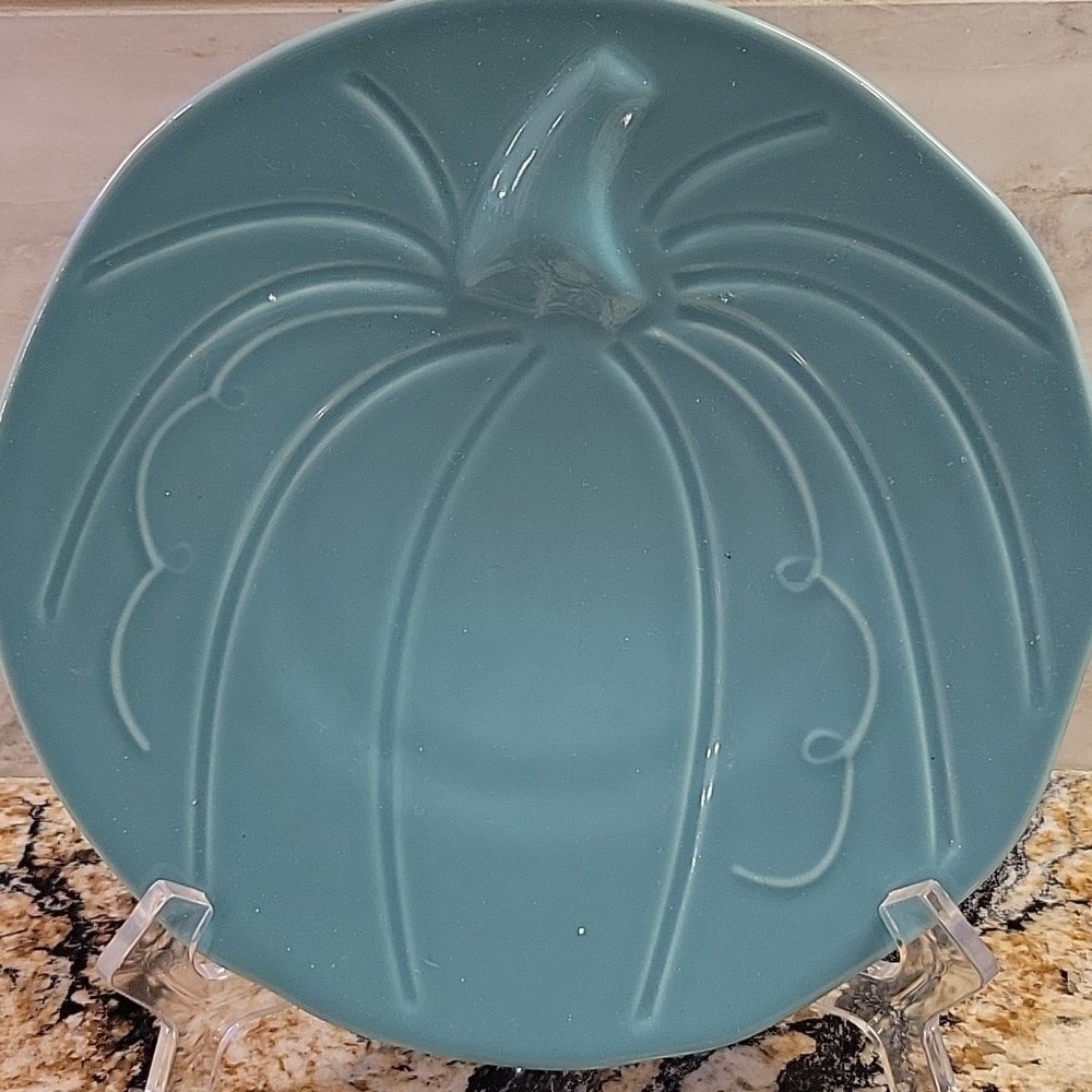 Fiestaware Turquoise Pumpkin Dinner Plate